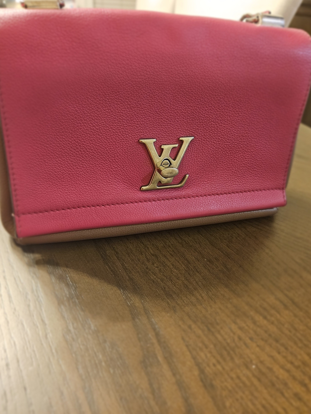 AUTHENTIC Louis Vuitton Locke II